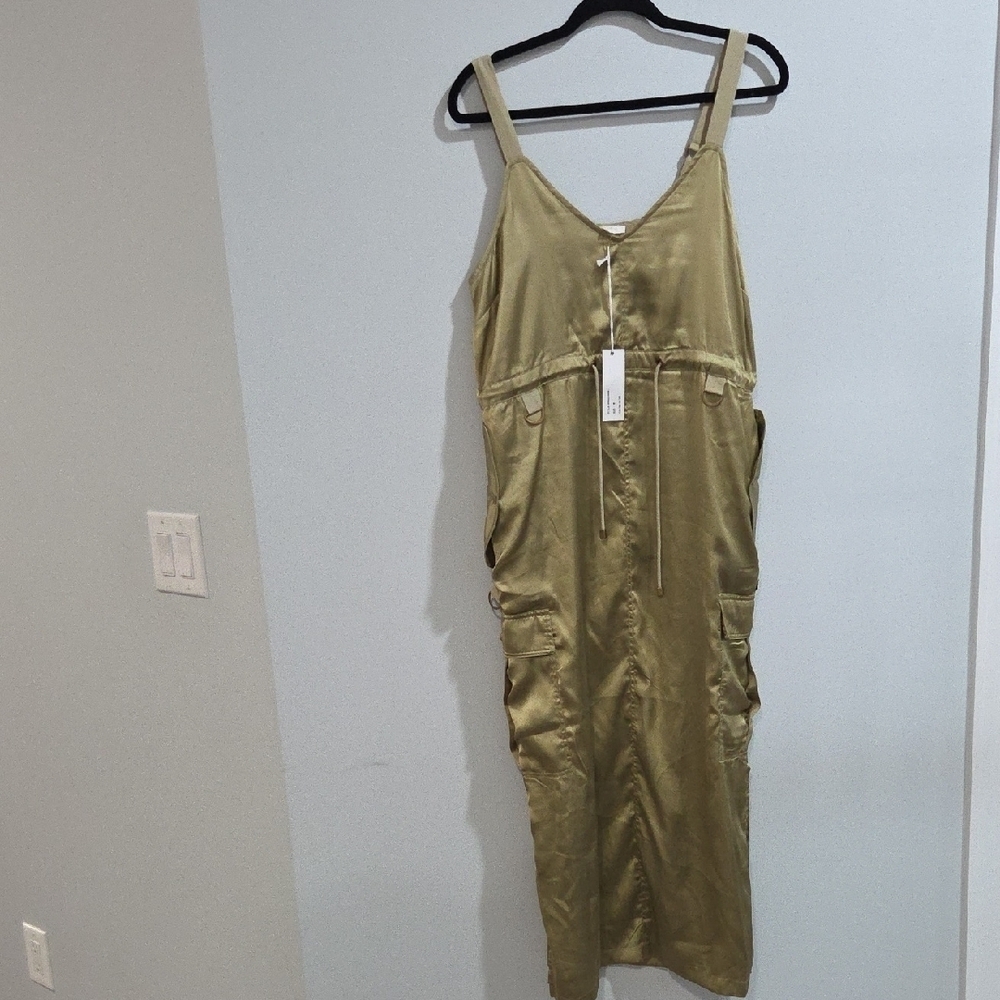 Love The Lavel  Olive Utility Dress Sz Medium New With Tags - Picture 6 of 16